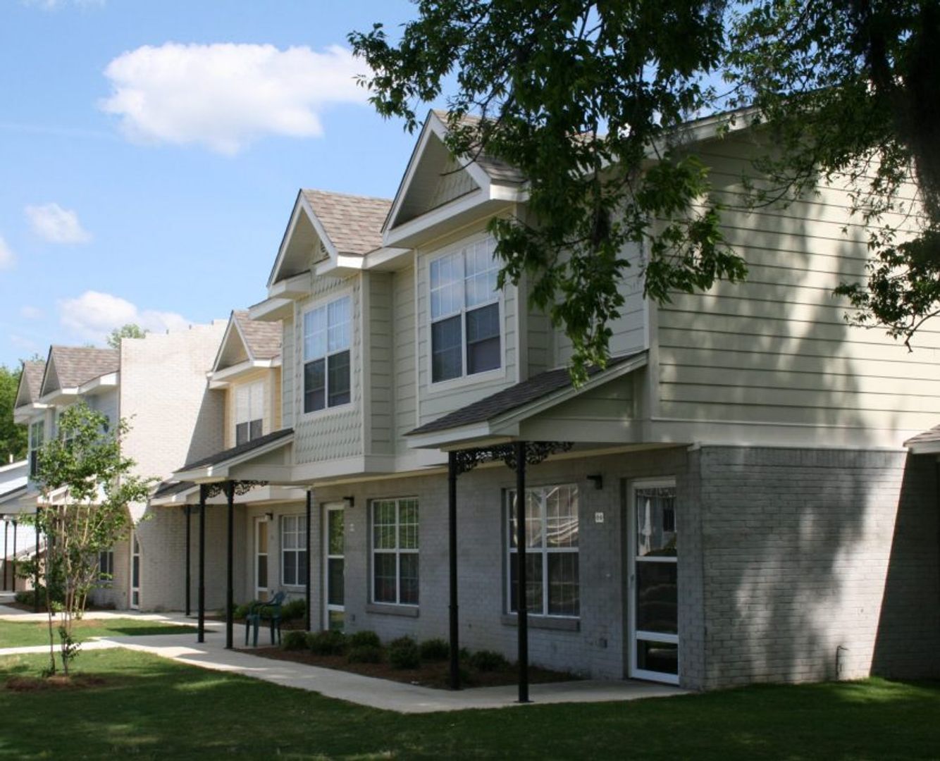 Selma Apartment: 1300 Cloverdale Rd.