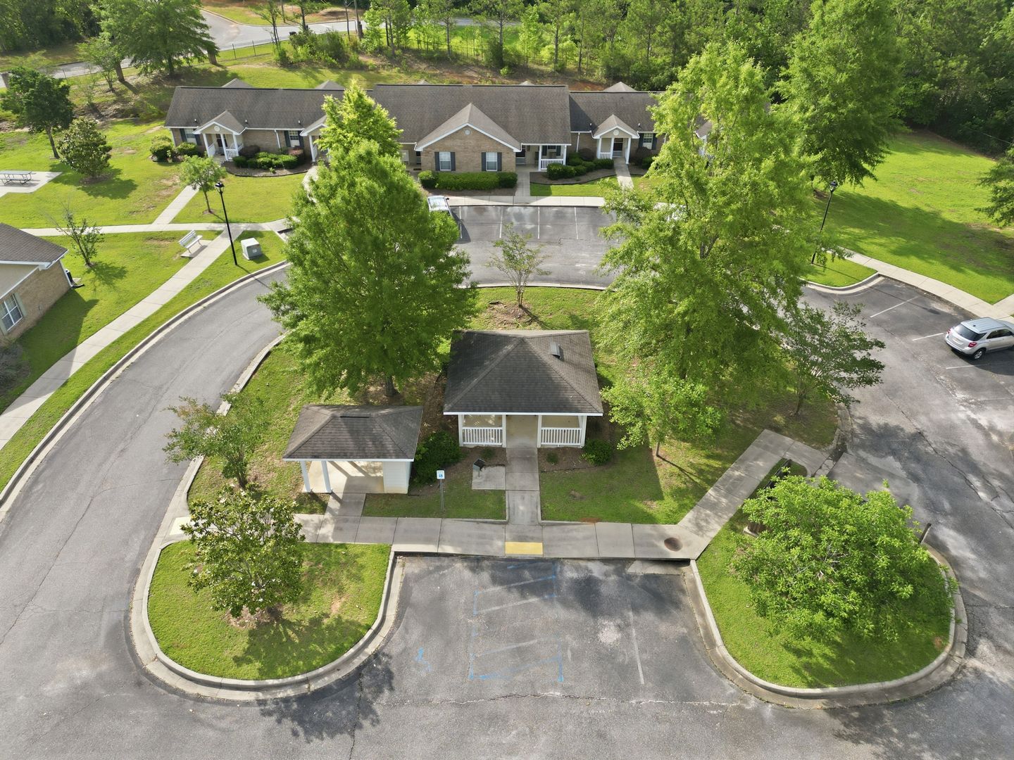 Thomasville Apartment: 705 Cogle St.