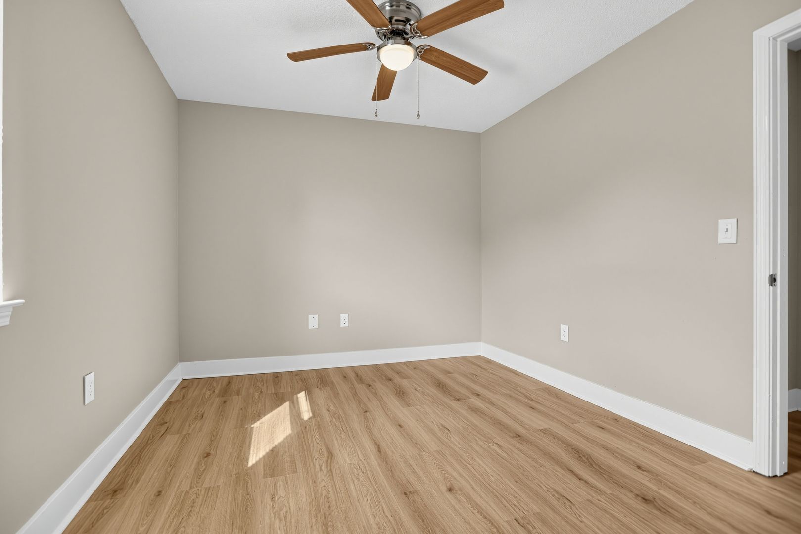 Hillcrest Estates 3 of 11
