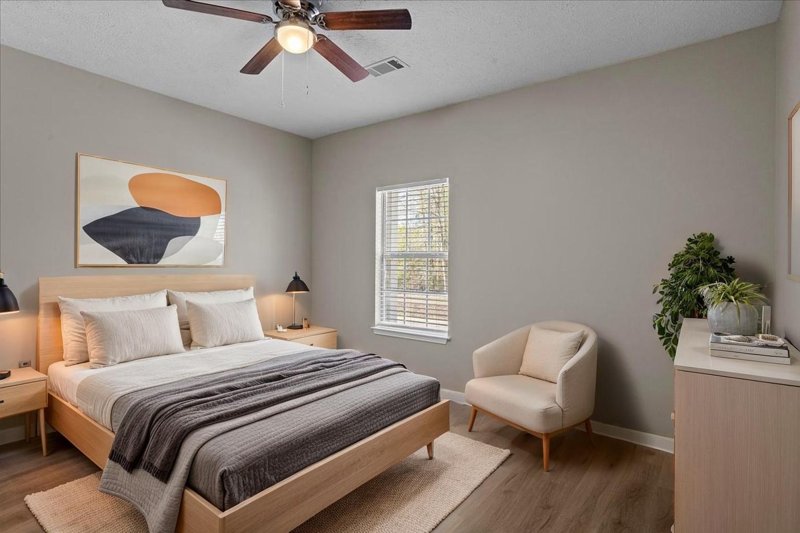 Laurel Apartment: 2600 Old Amy Rd.