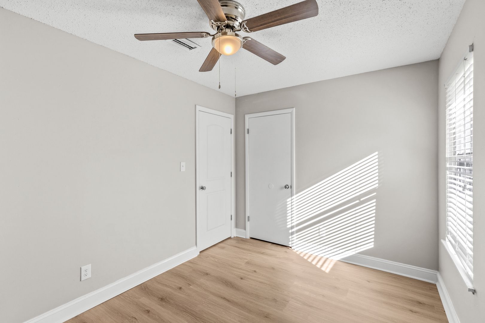 Willow Terrace 18 of 28