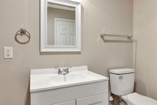2301 Motes Road, Sylacauga, AL 35150