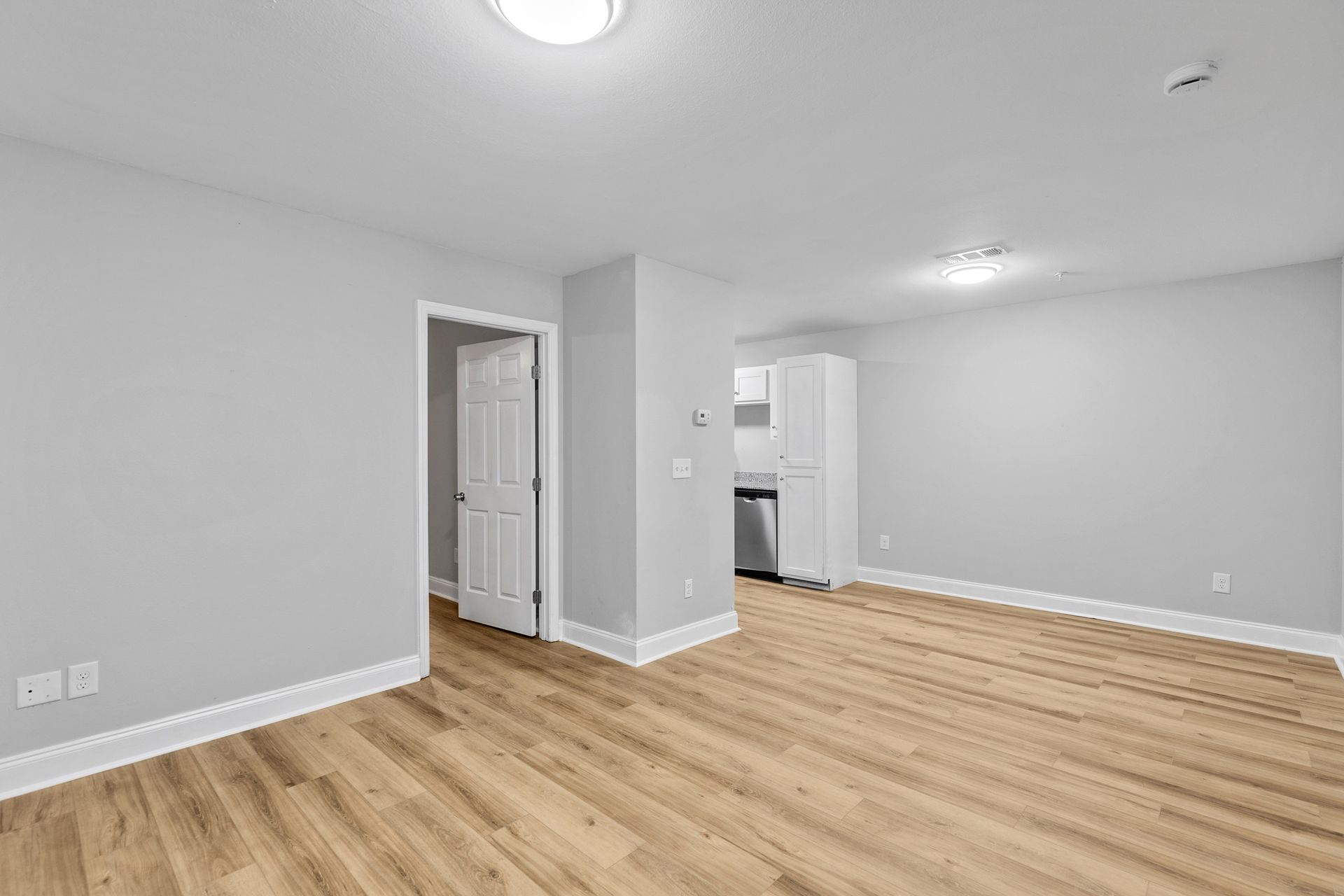 Crestview Apartments 8 of 12