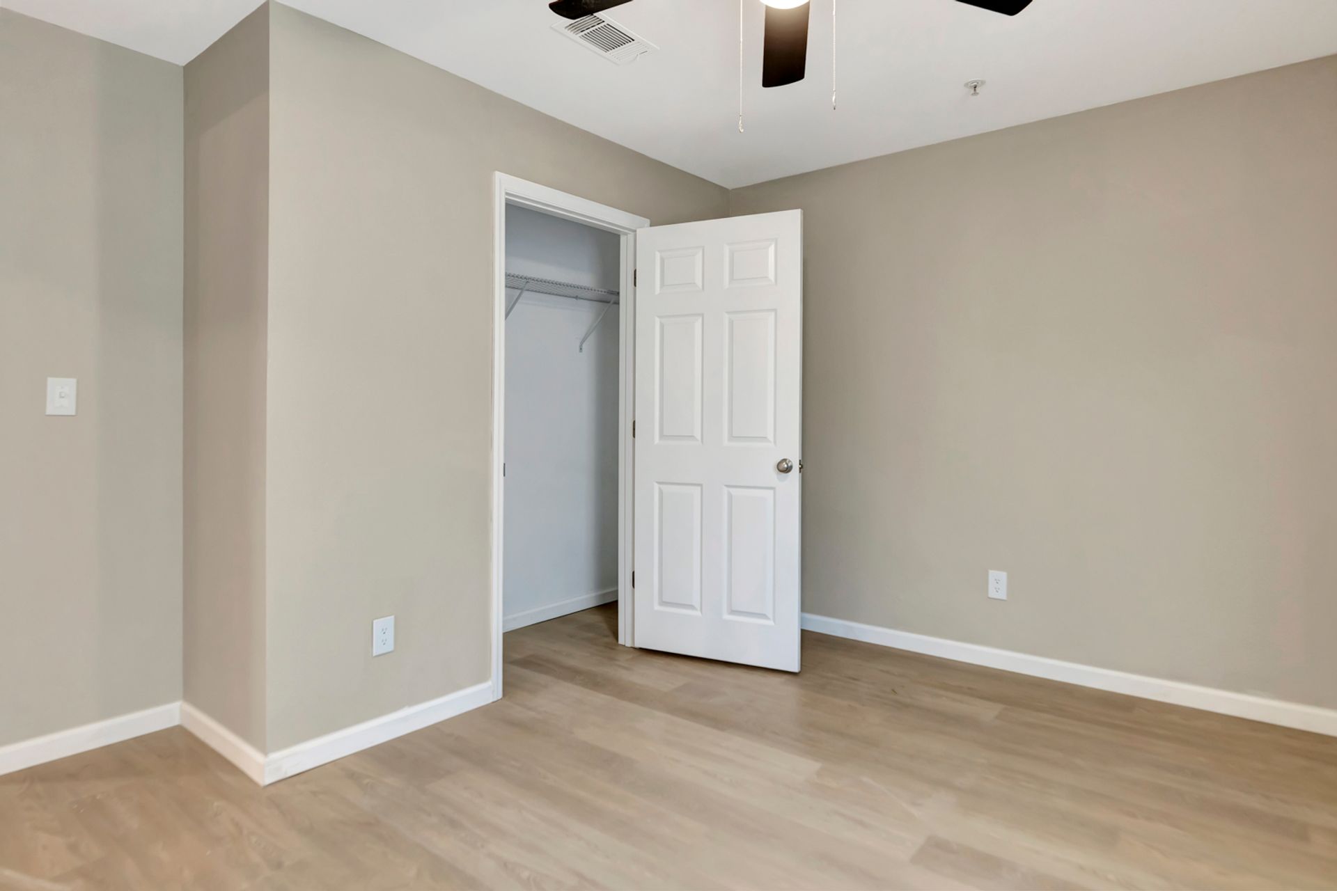 Creekside Apartments 8 of 12