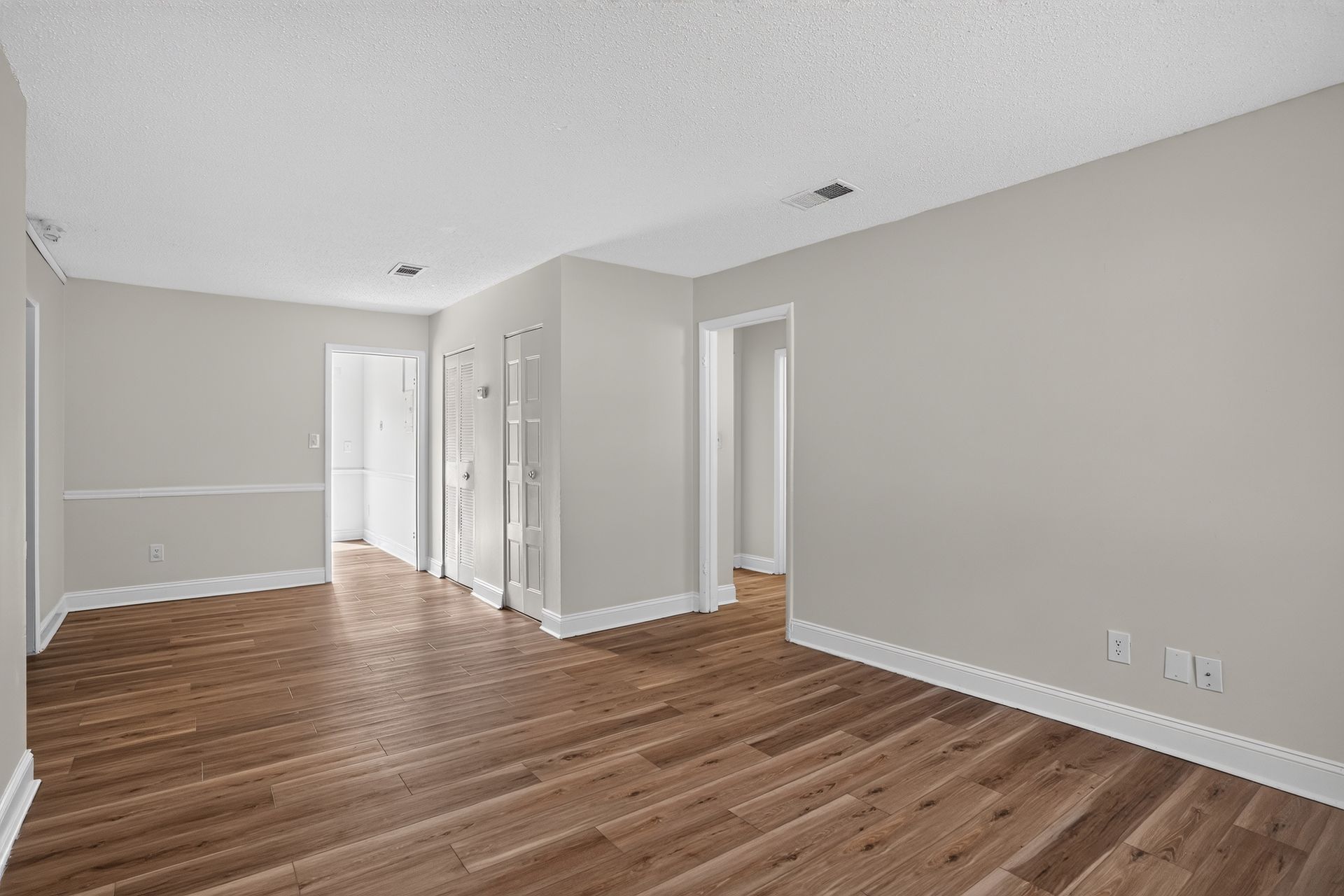 Beacon Pointe 9 of 12