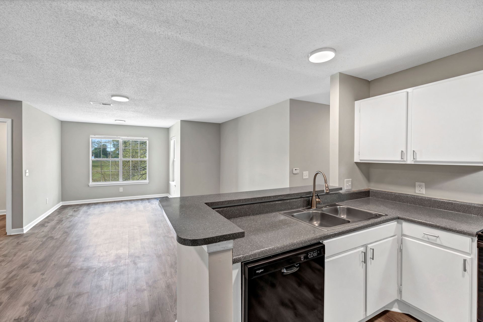 Elm Creek Apartments 11 of 12