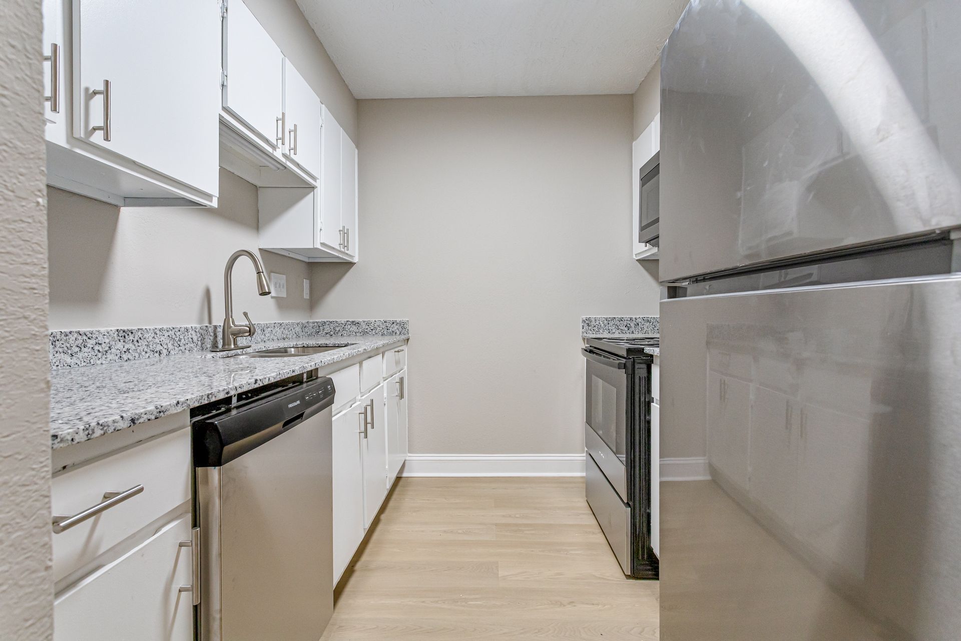 The Eastern Apartments 4 of 12