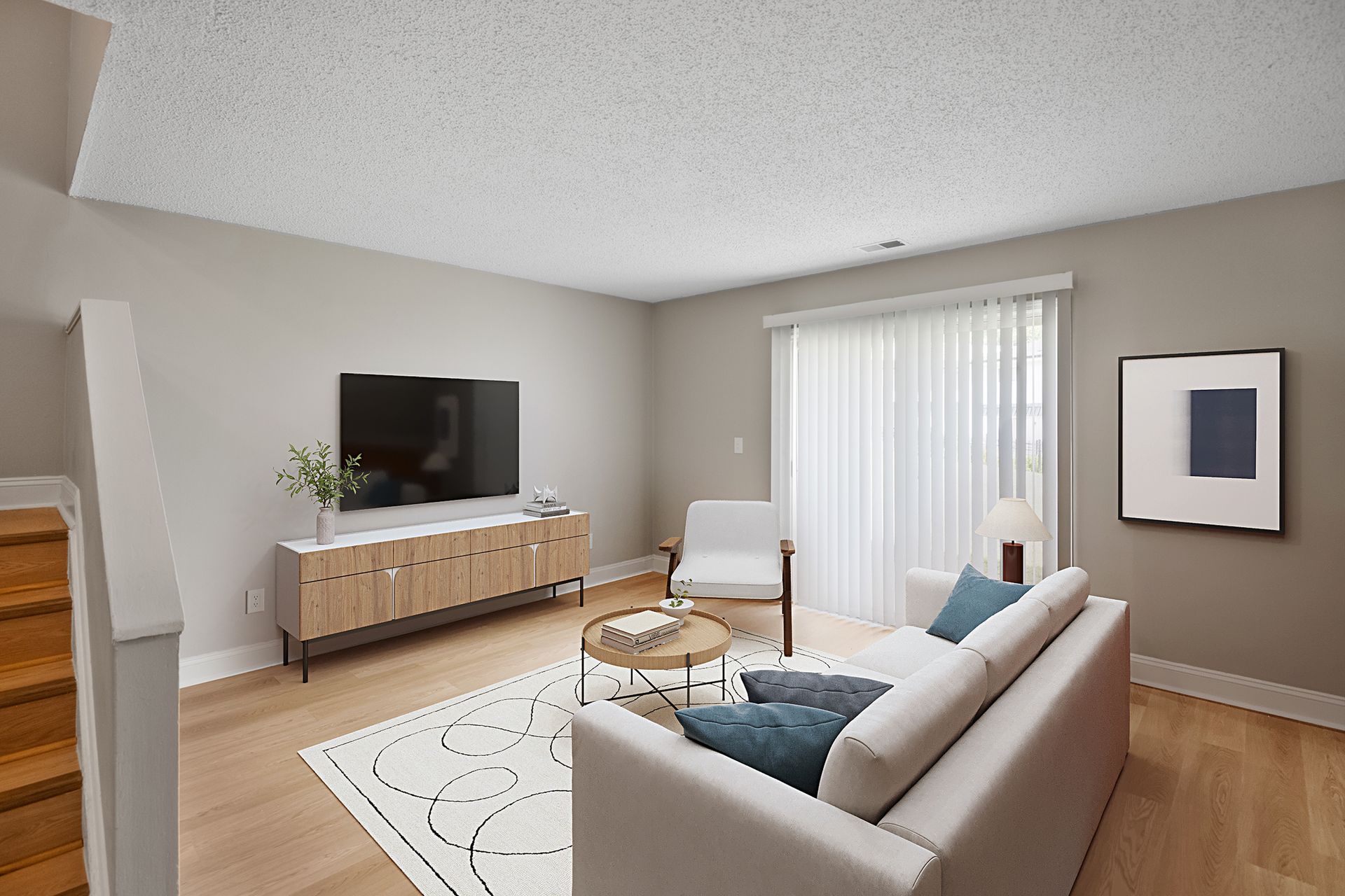 Colonial Pointe Apartments 2 of 12