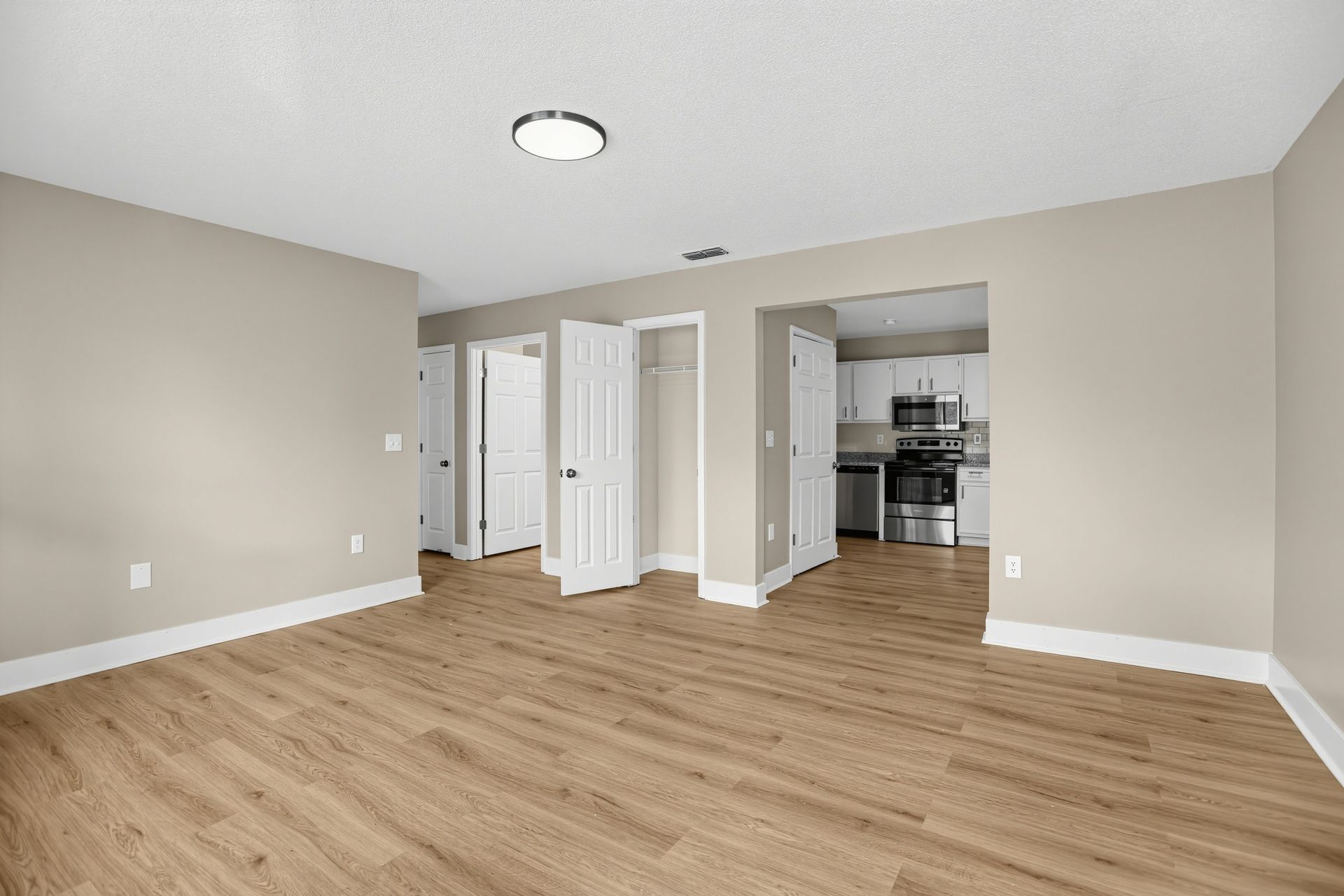Hillcrest Estates 6 of 8