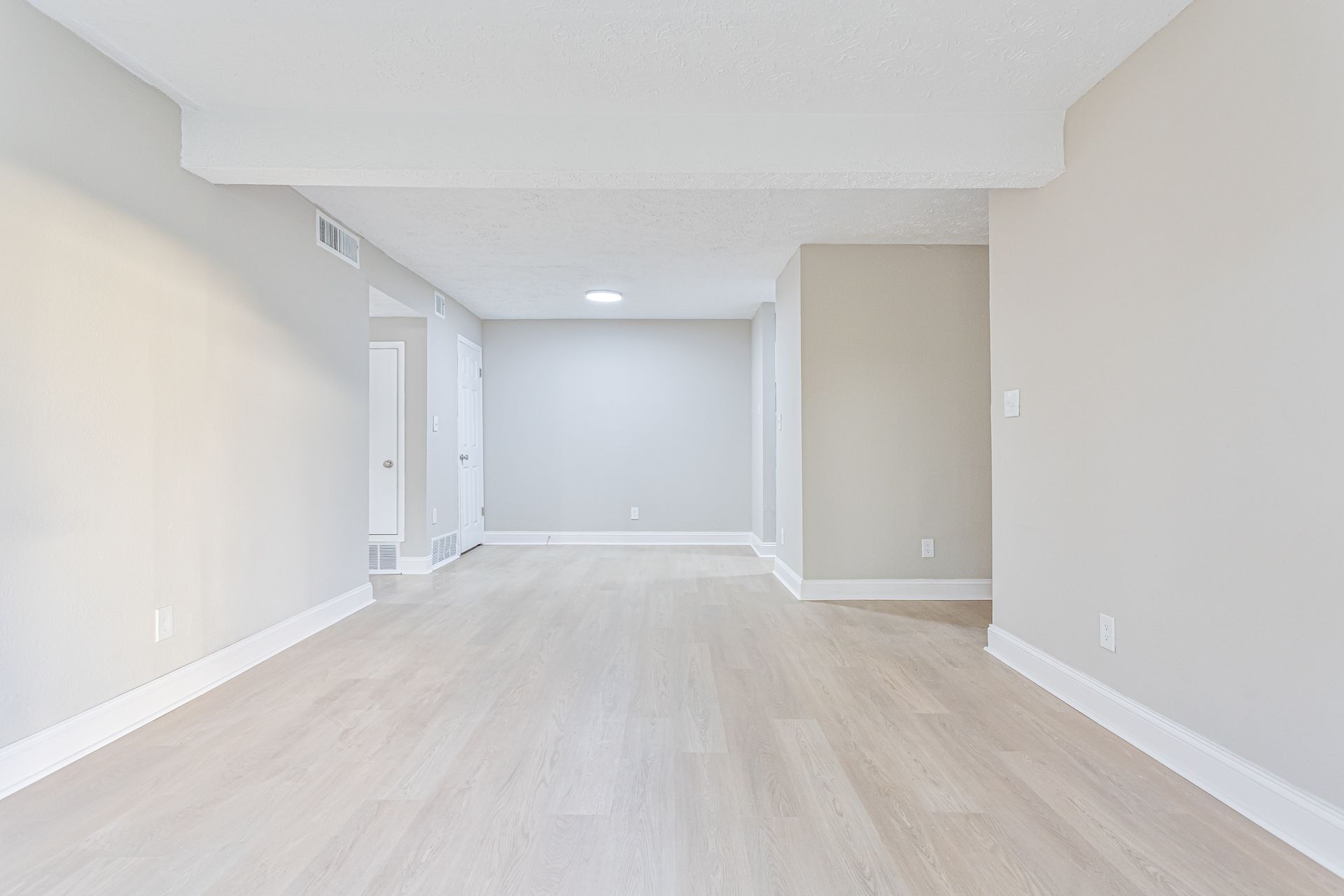 The Eastern Apartments 3 of 12