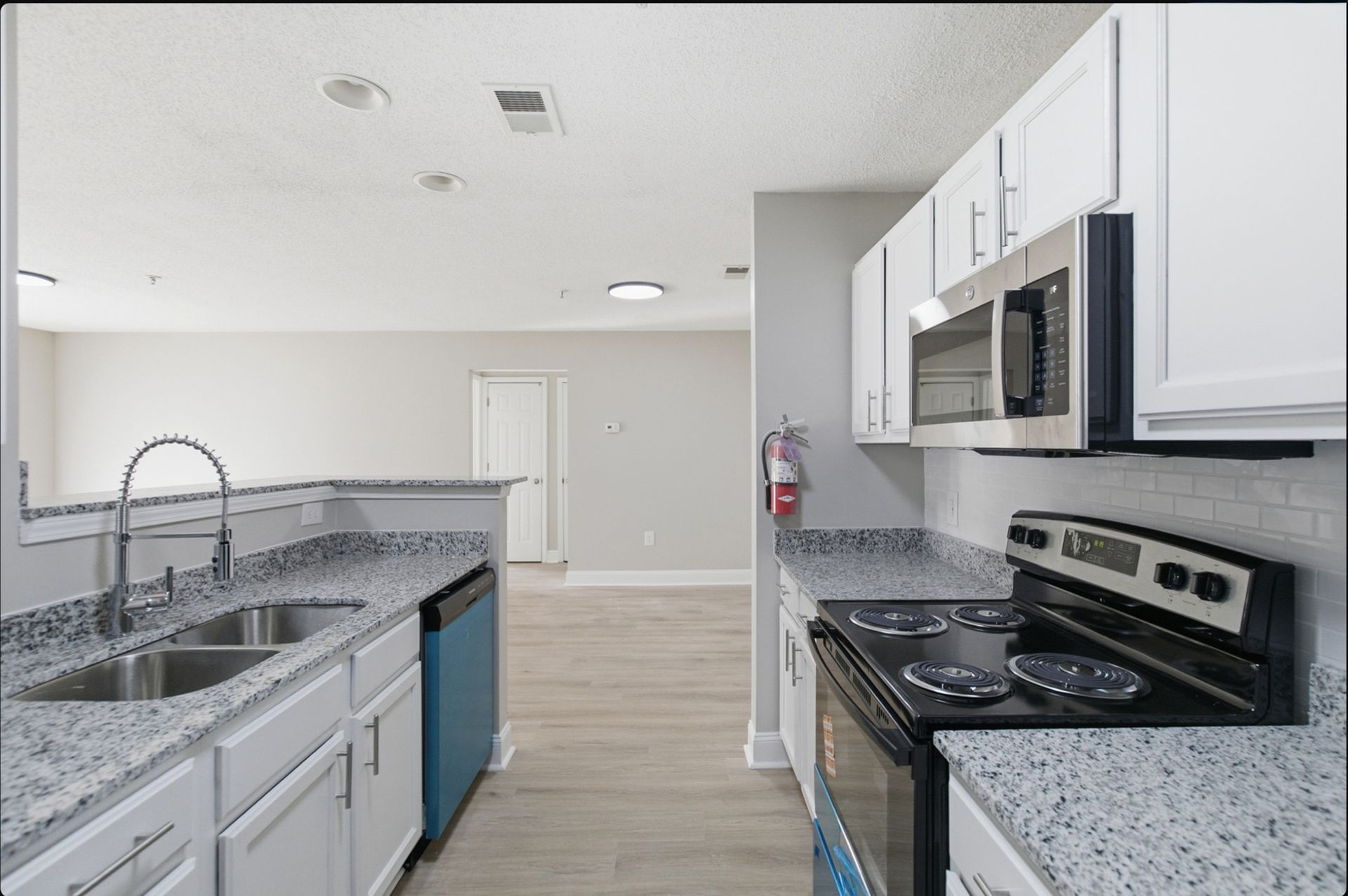 Cottonwood Estates 8 of 12