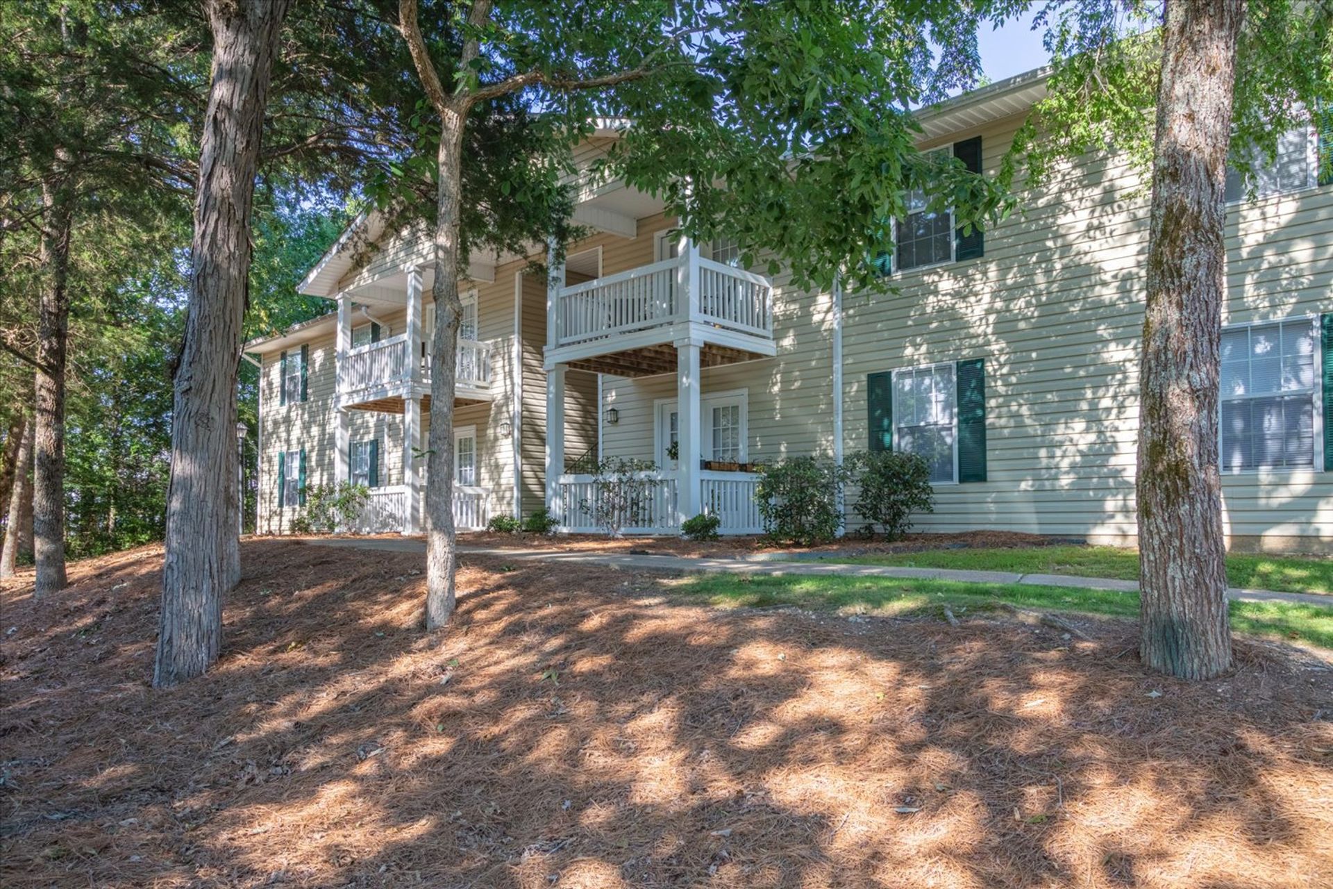 Briarwood Apartments 12 of 12