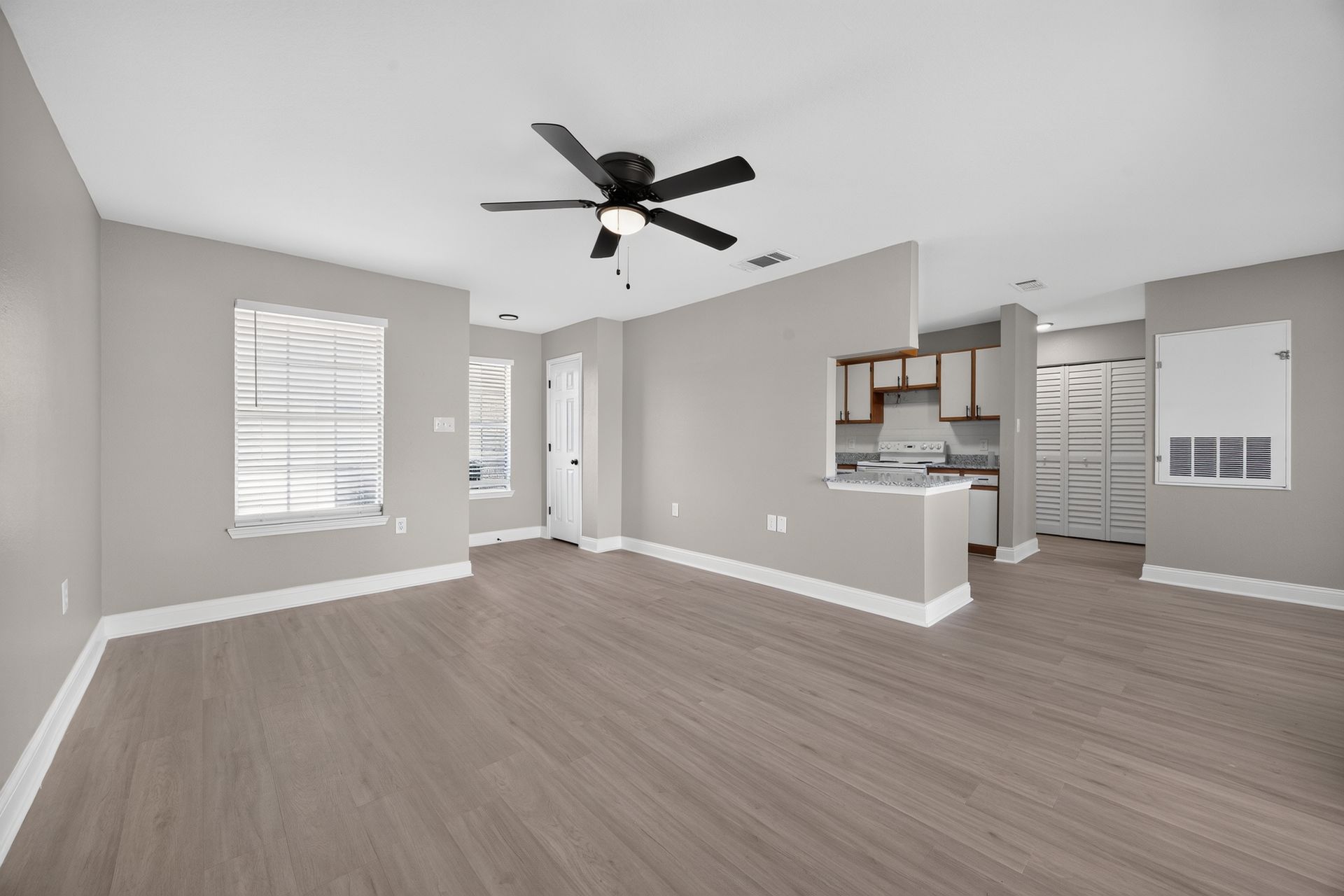 Ridgeview Townhomes 3 of 12