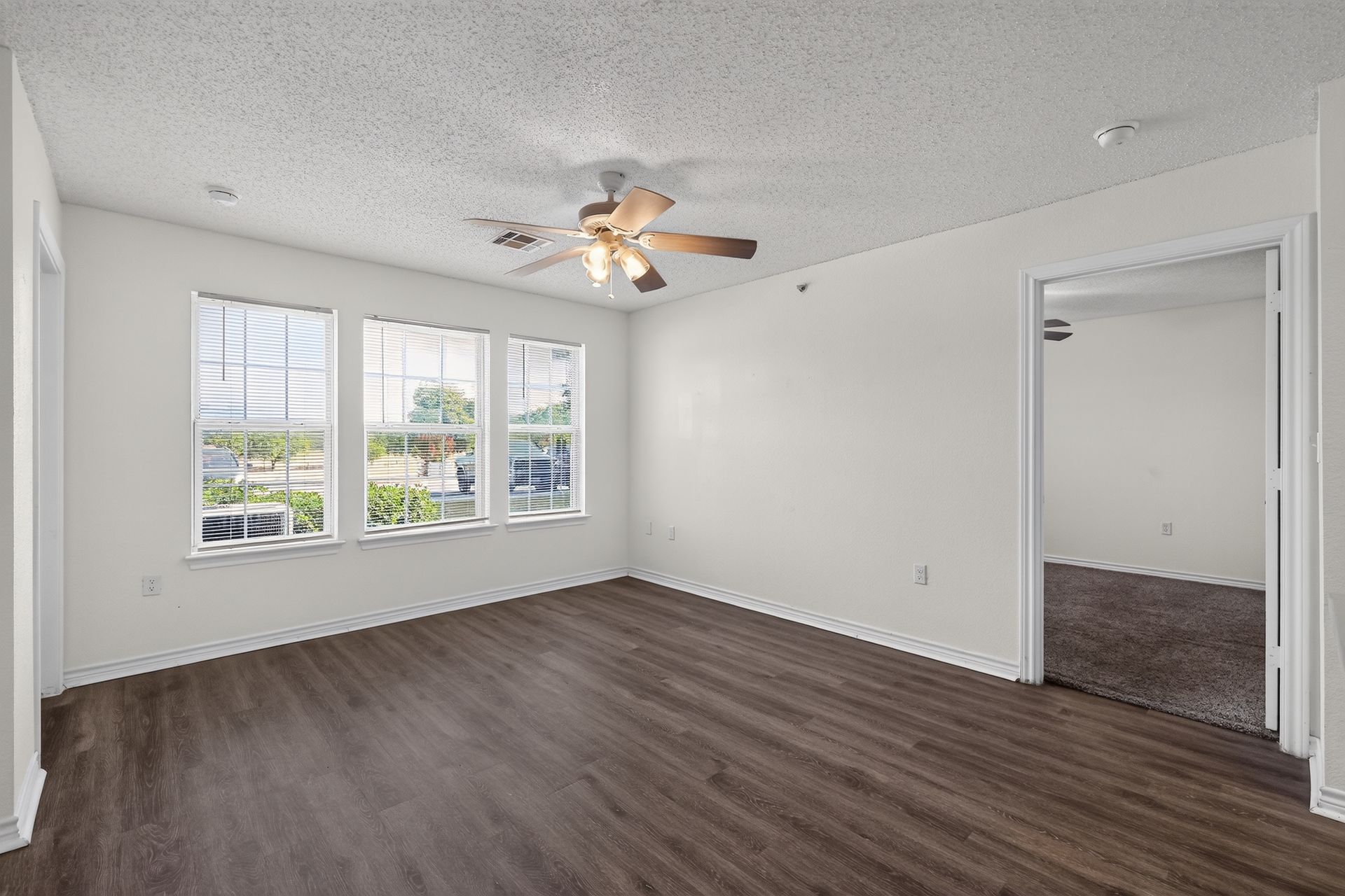Marketplace Apartments 4 of 12