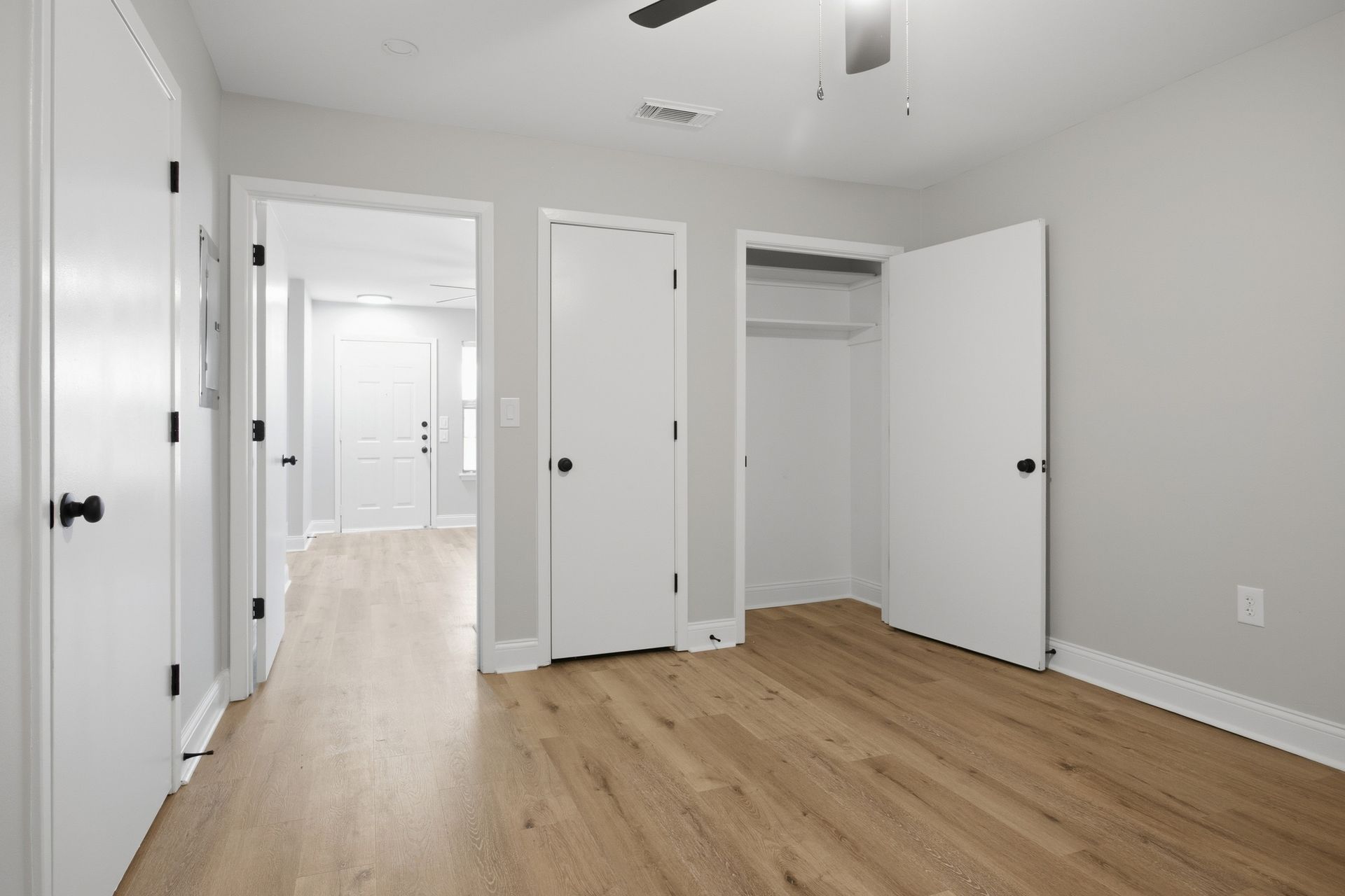 Legacy Apartments 10 of 12