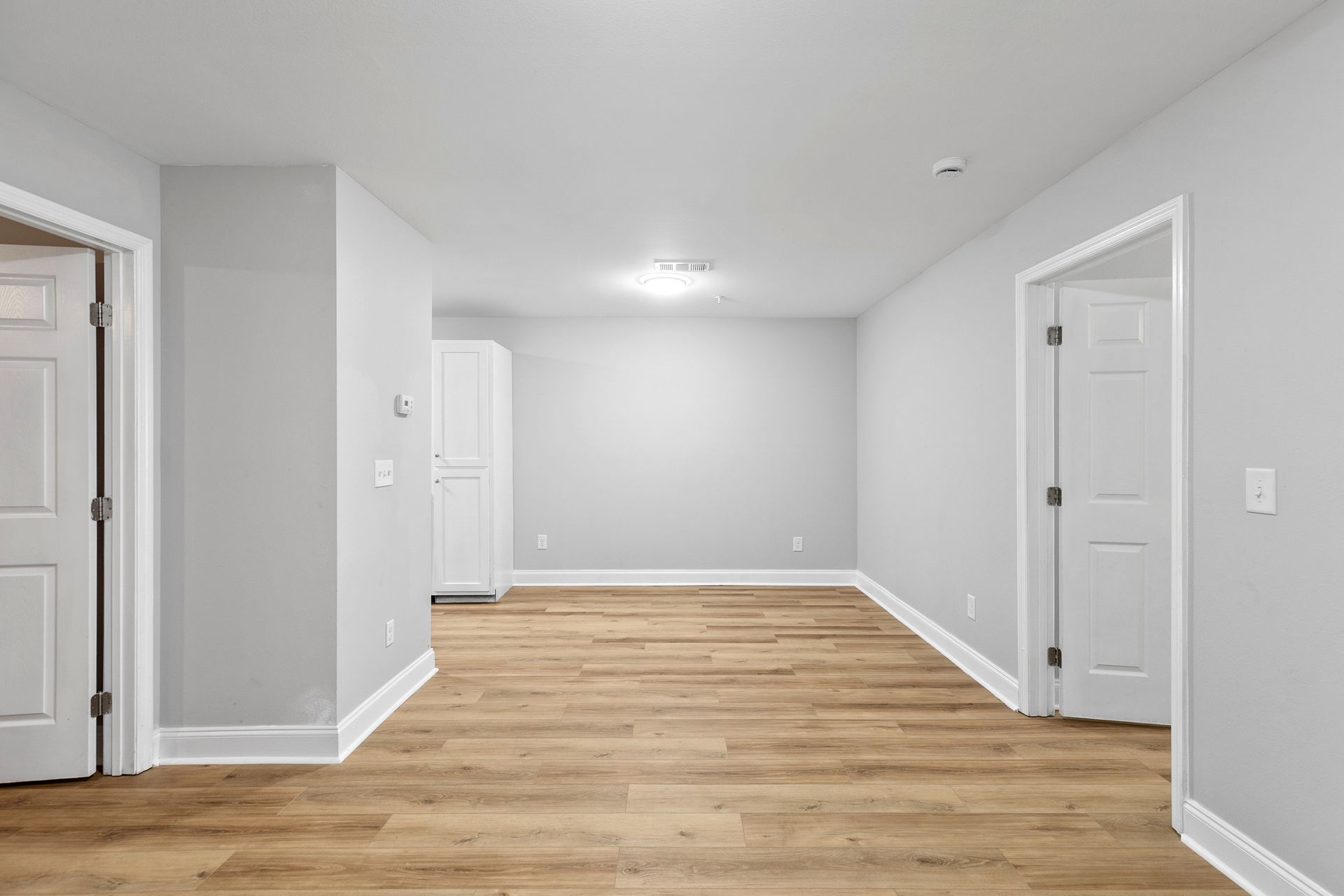 Crestview Apartments 7 of 12