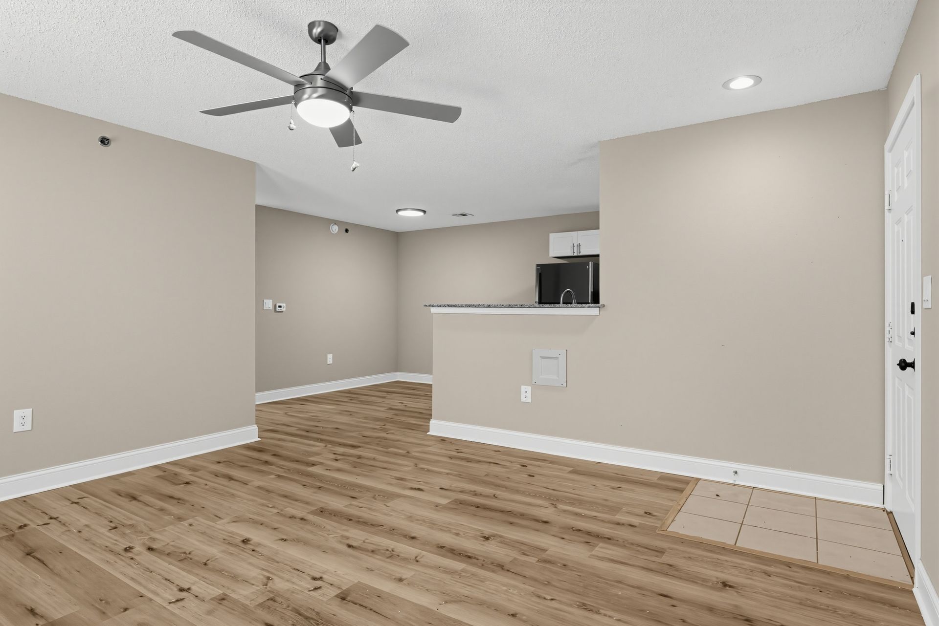 Fairway Flats 6 of 8