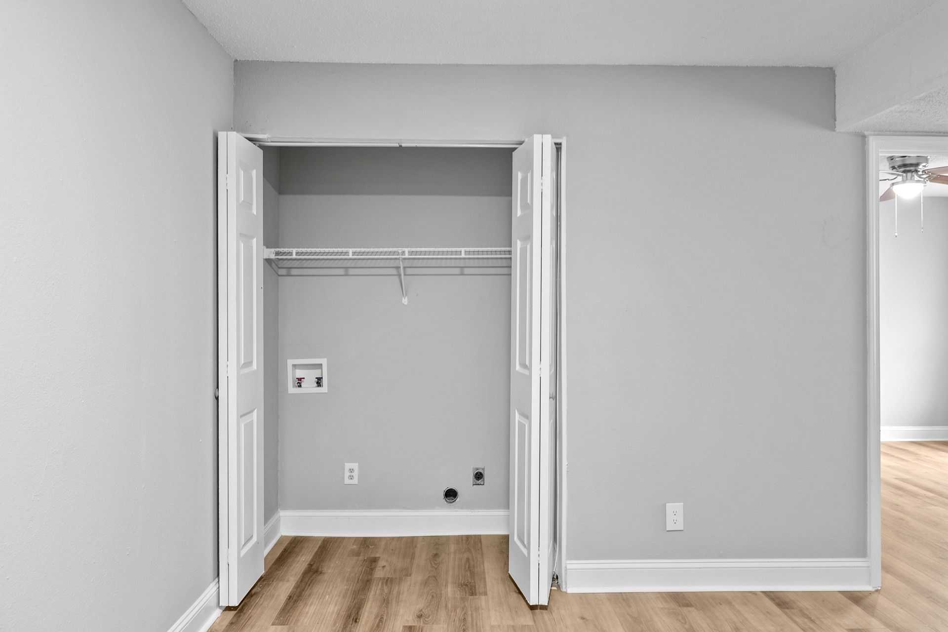 Pineview Apartments 10 of 12