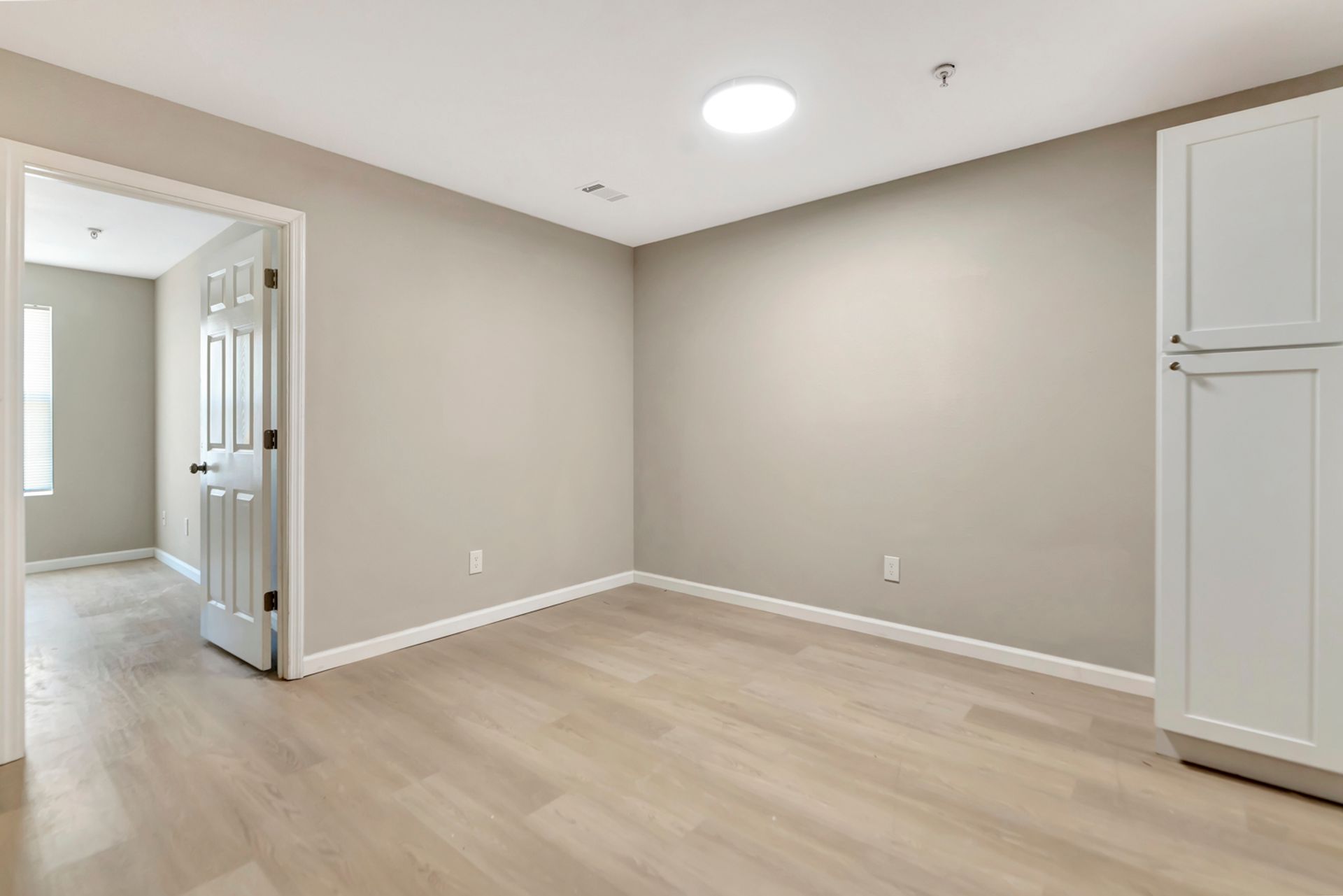 Creekside Apartments 10 of 12