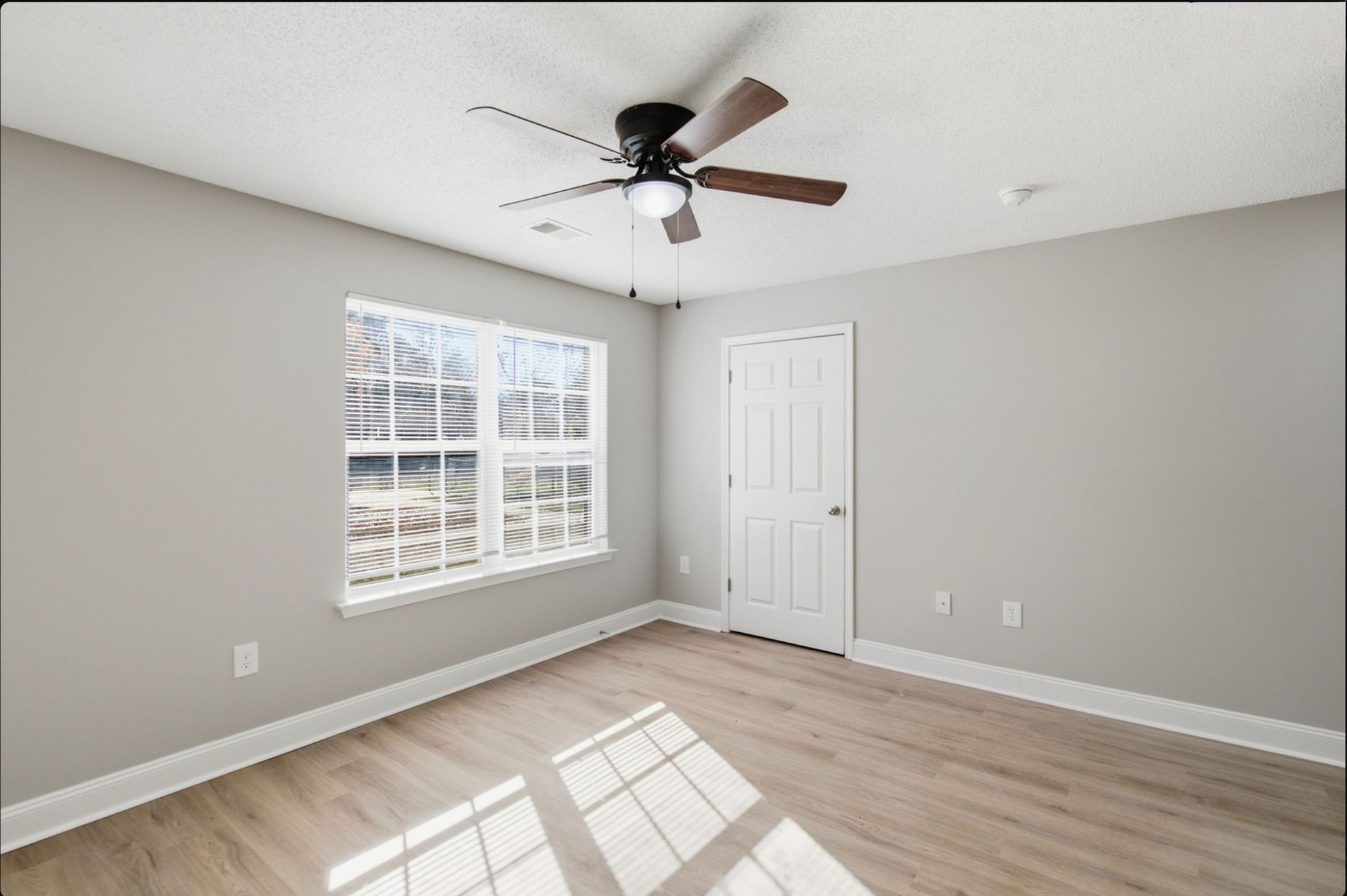 Cottonwood Estates 12 of 12