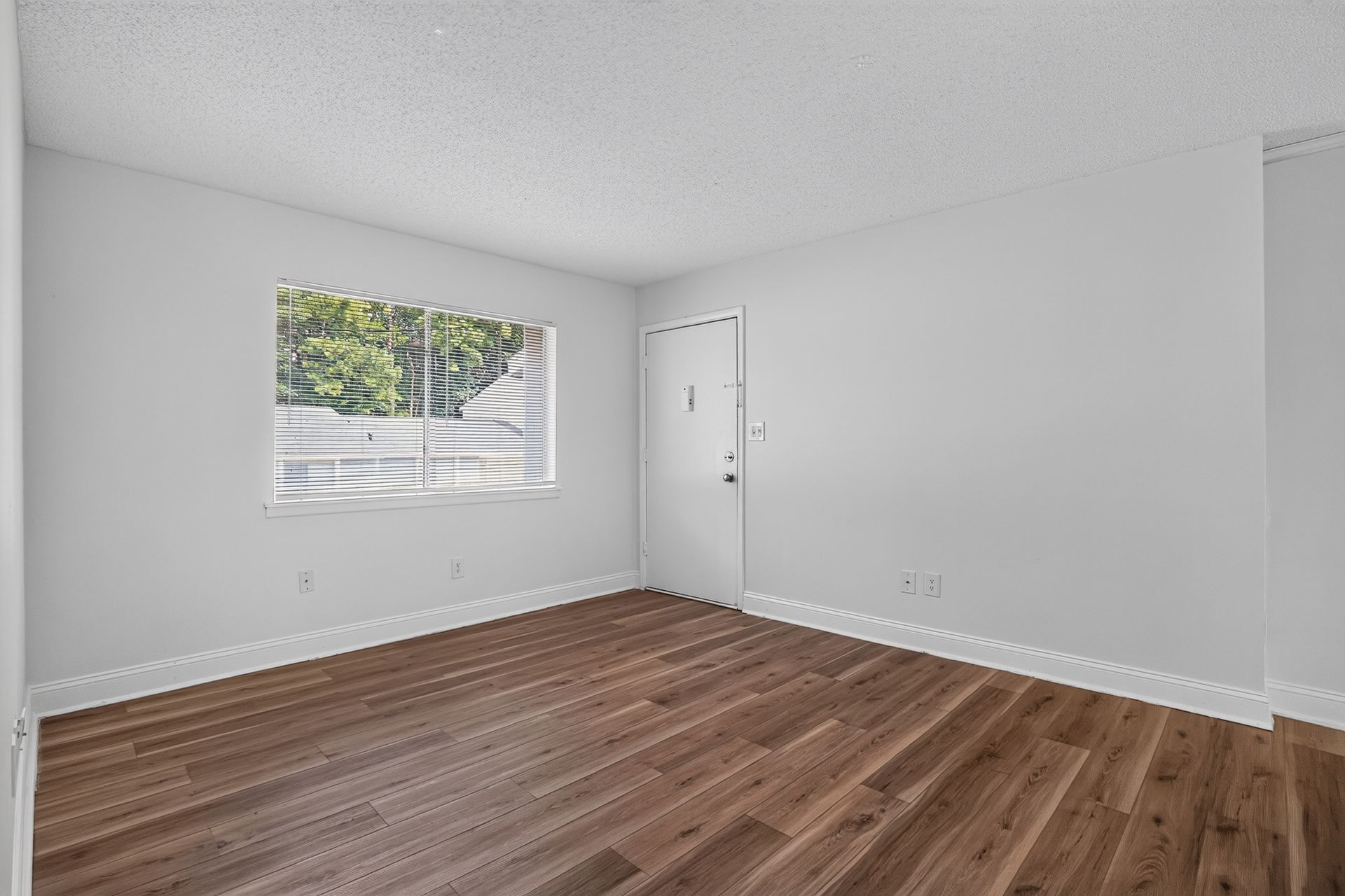 Beacon Pointe 4 of 12
