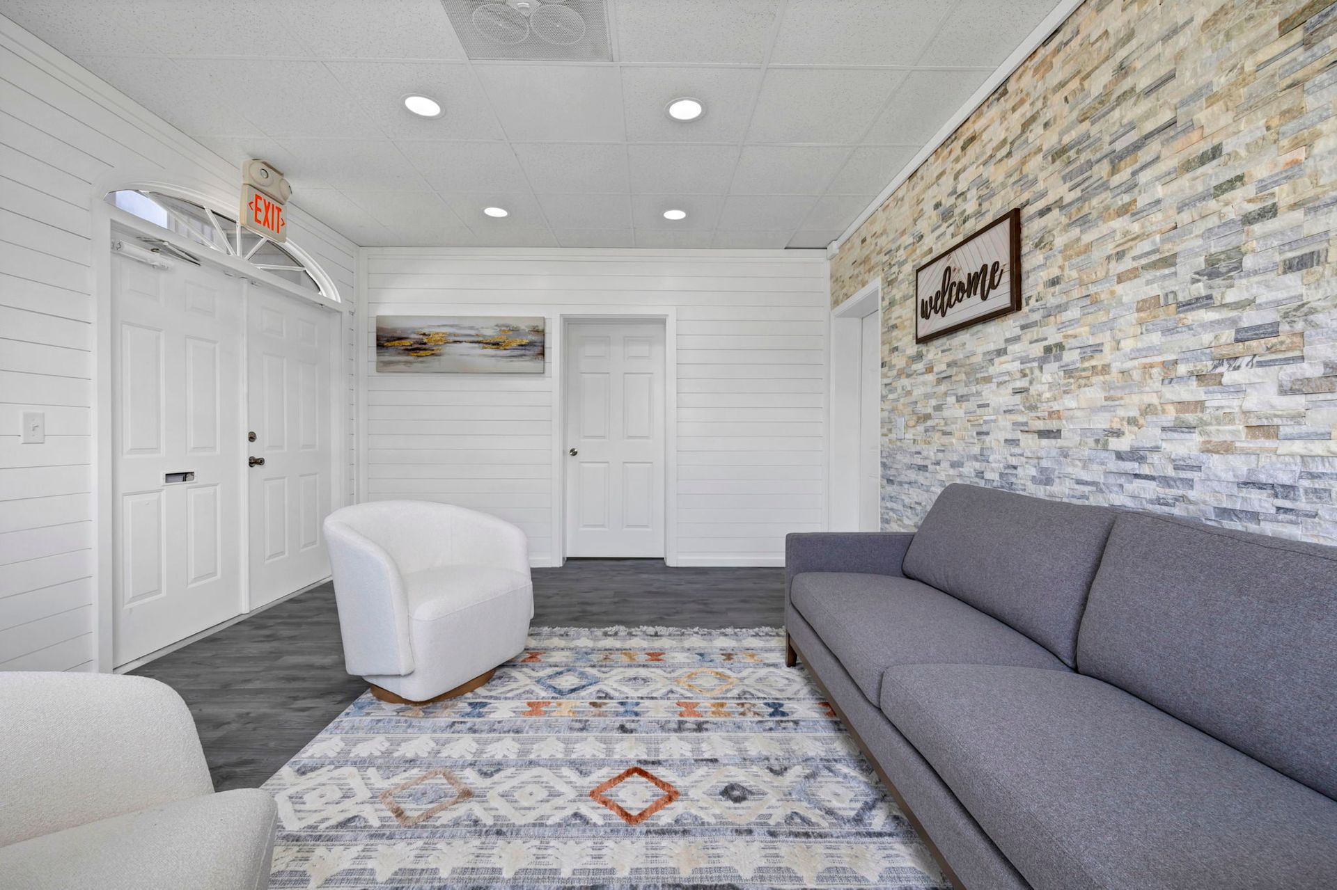 Lobby at Elm Creek Apartments