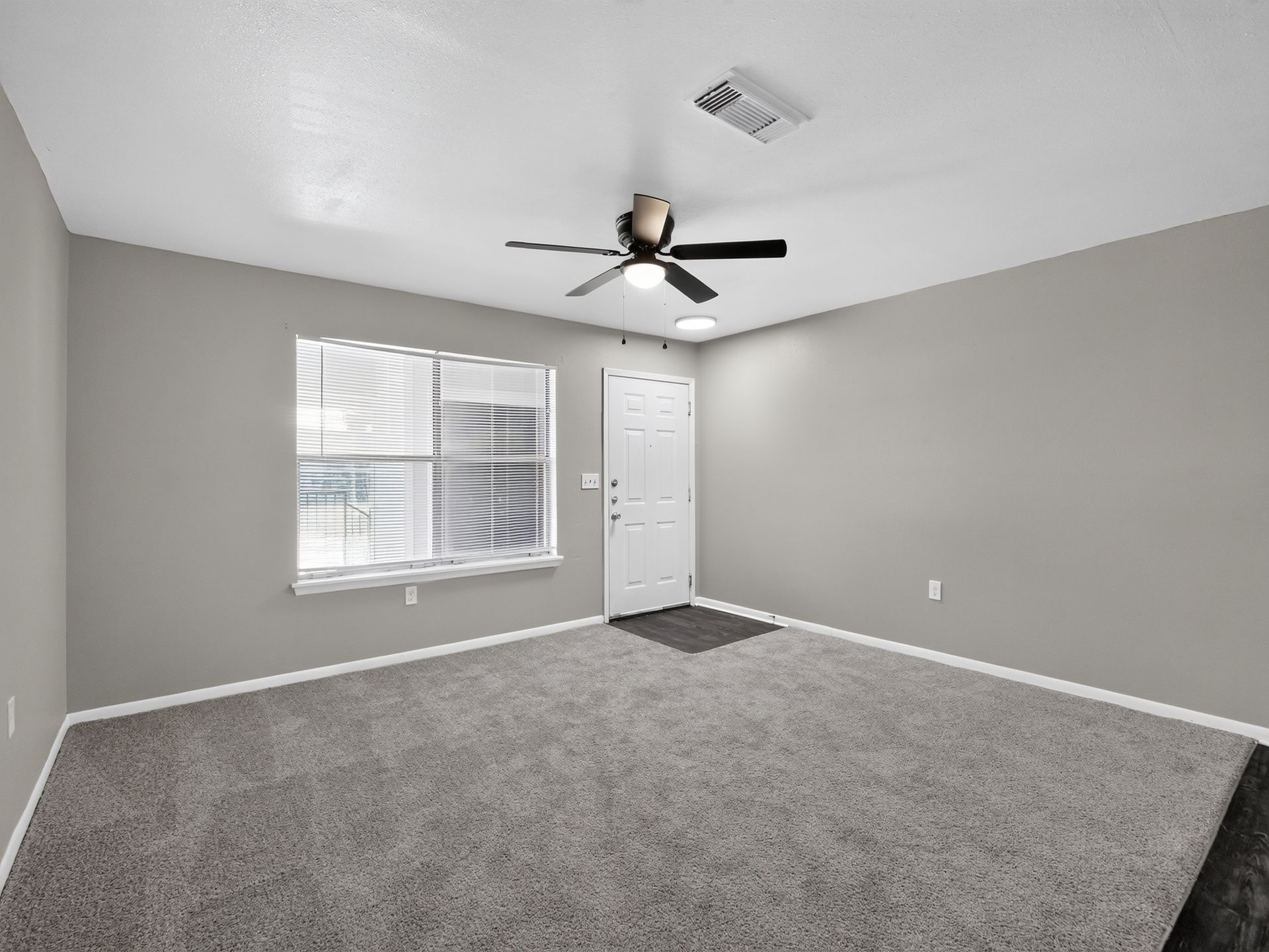 Legacy Apartments 6 of 12