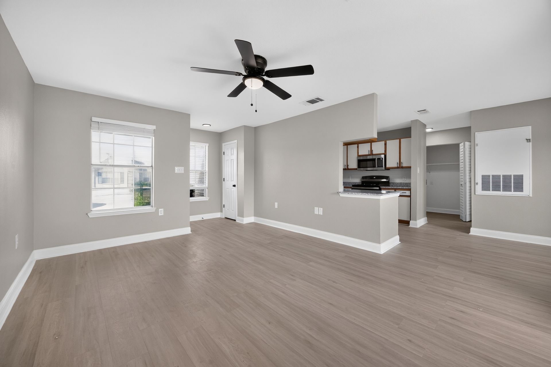 Ridgeview Townhomes 3 of 12