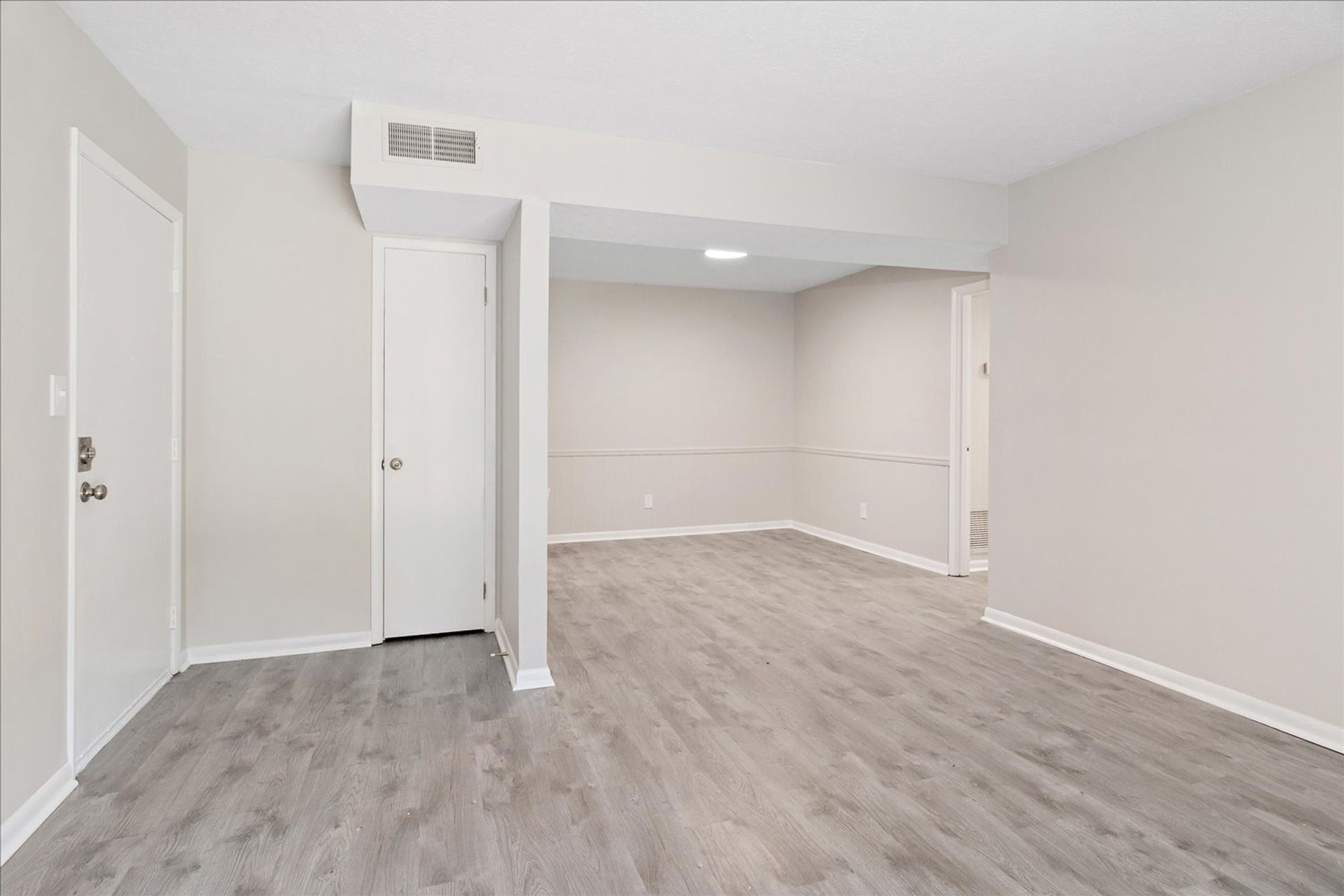 Orleans Apartments 10 of 12