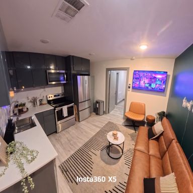 AVAILABLE NOW - Charming 1-Bedroom Apartment in East Dallas - 1415 Bennett Ave, Dallas, TX 75206 – photo 1