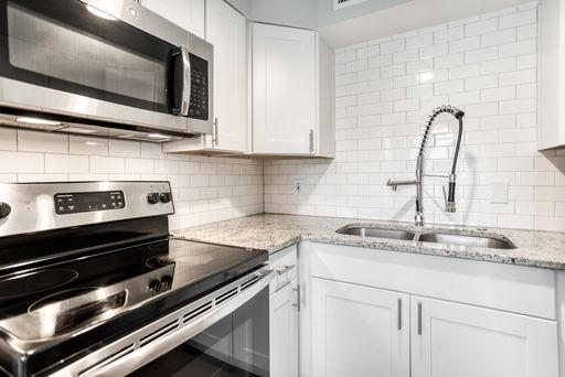 COMING SOON - Boutique Living in Lower Greenville | Fully Renovated Apartments with Modern Finishes - 5708 Hudson Unit 7 – photo 1