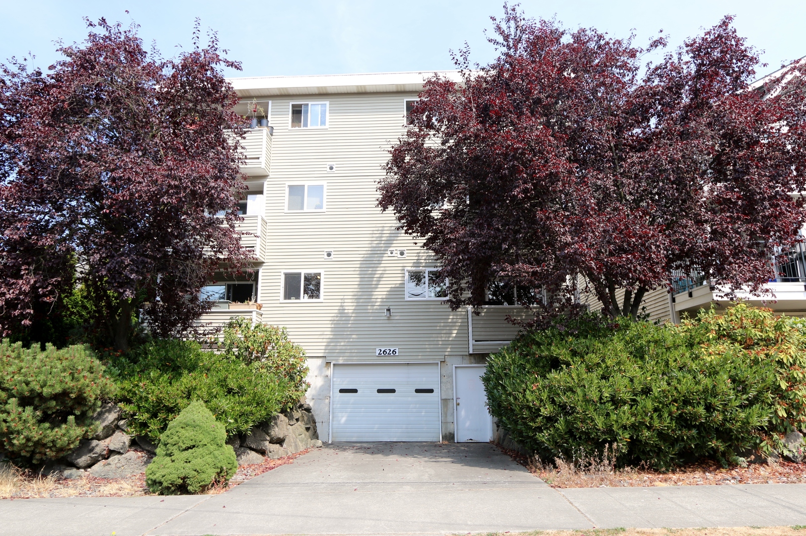 Seattle Apartment: 2626 NW 58th St
