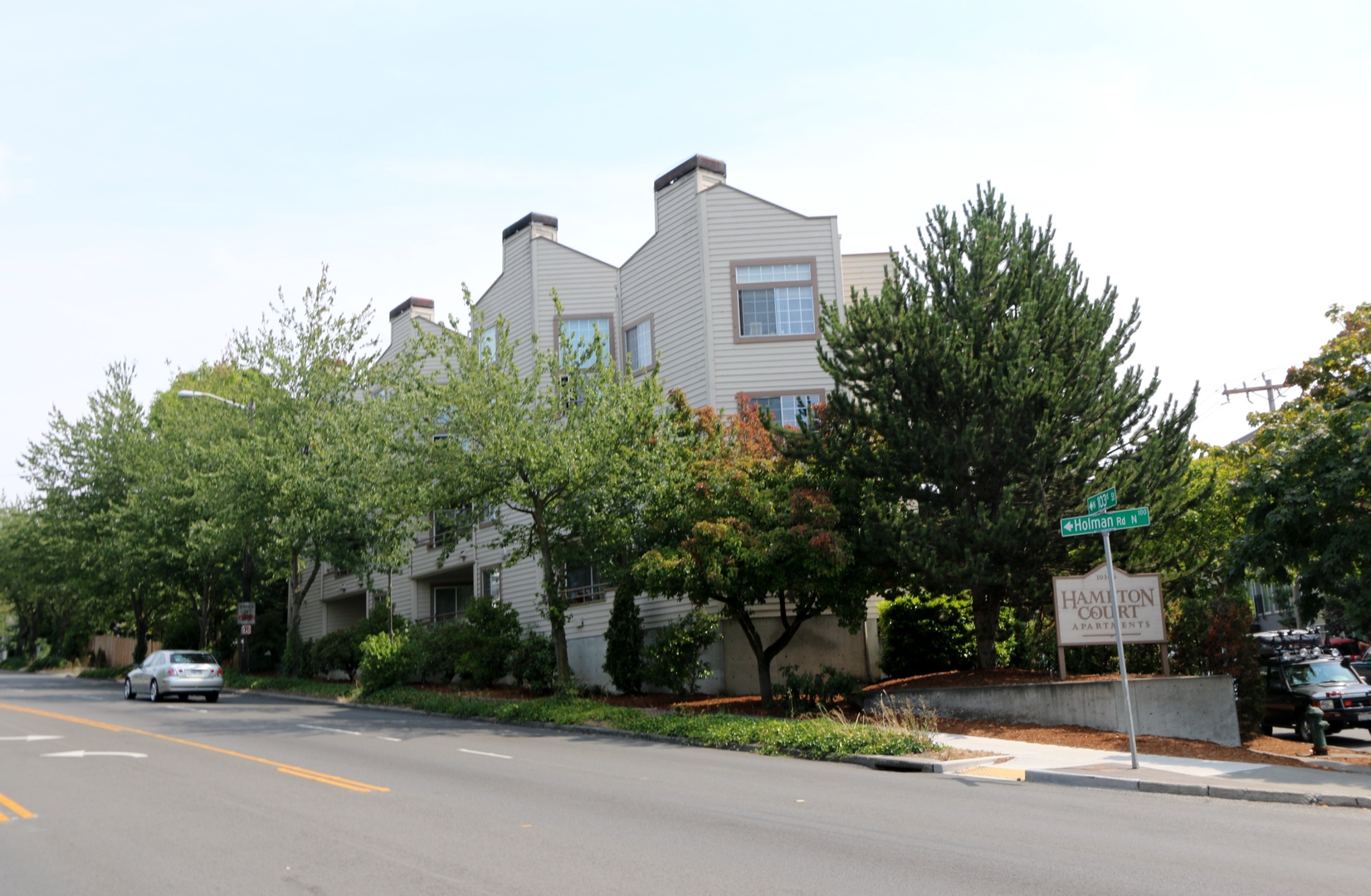 Seattle Apartment: 10306 Holman Rd N