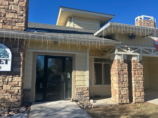 1,100 SF Remodeled Retail Space – Forest Park Village, Lafayette – photo 1