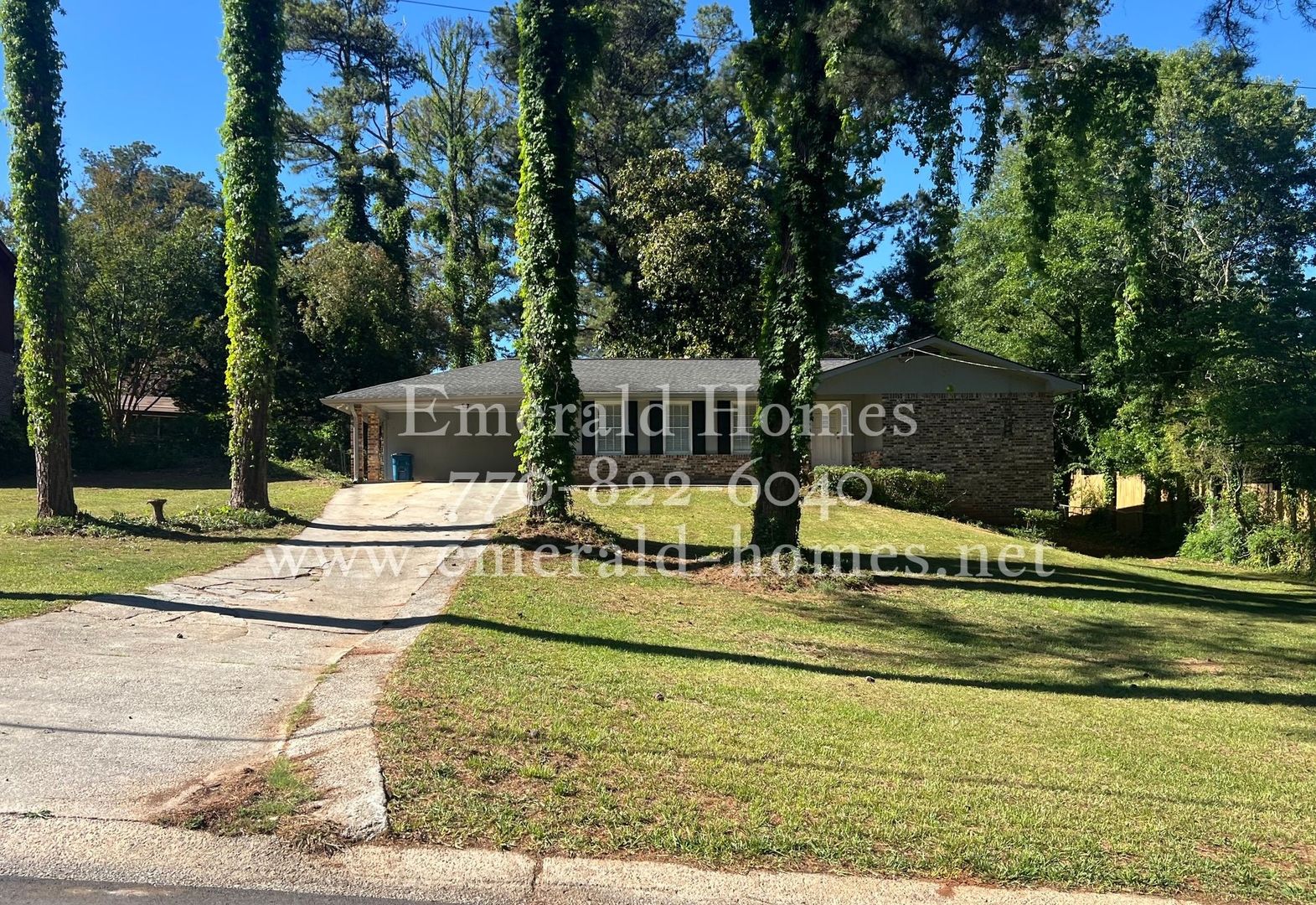 Lawrenceville House: 2567 Kings Way