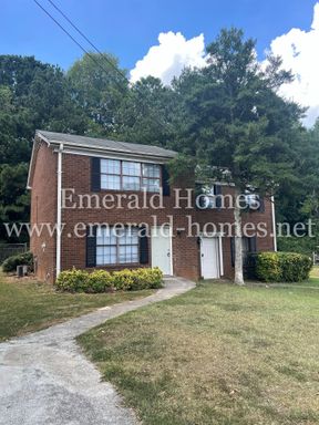 2 Bedroom Townhome – 838 Stillwater Lane, Lawrenceville, GA 30044