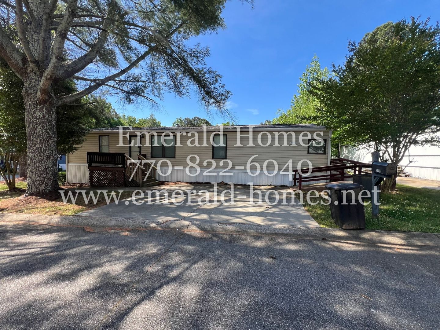 Buford House: 3700 Ash Drive