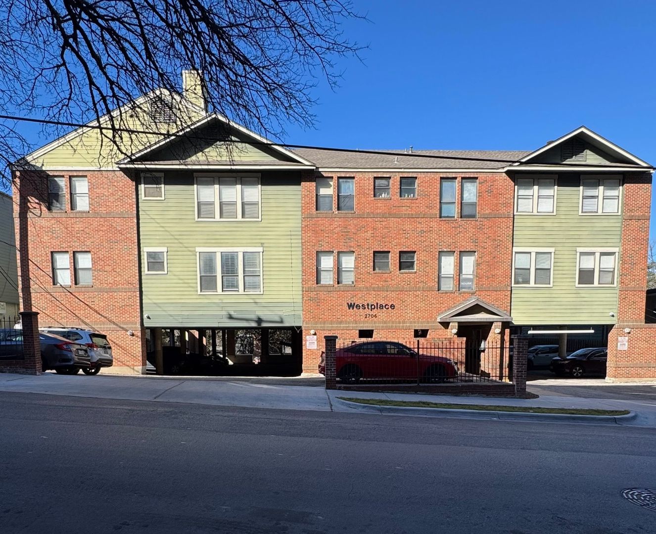 Austin Apartment: 2706 Salado Street #306