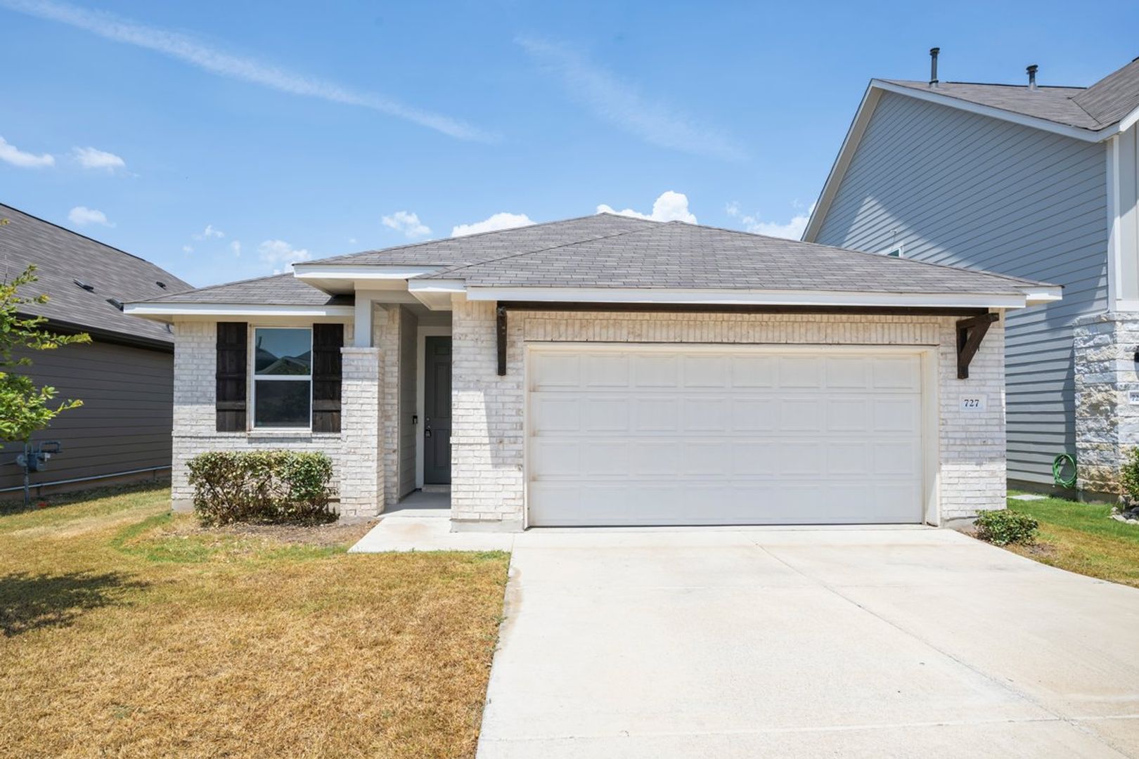 Hutto House: 727 Gray Fox Loop