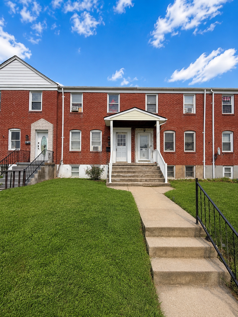 Dundalk Apartment: 2917 Cornwall Road