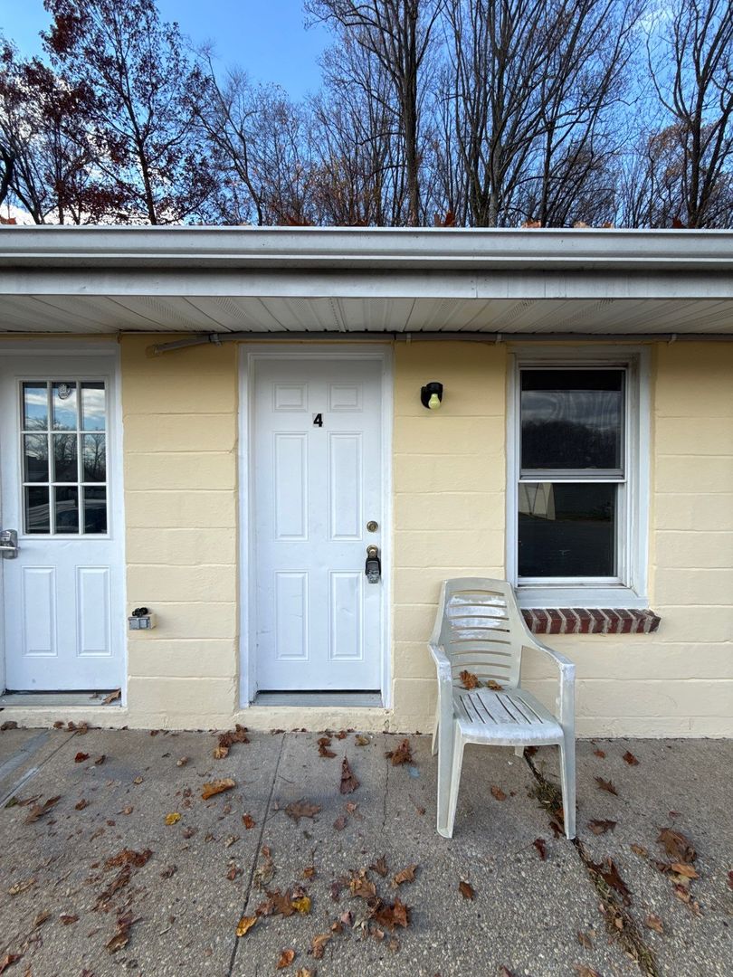 Kingsville Apartment: 12102 Belair Rd