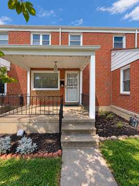 3 Bedroom Rental – 2002 Ormand Road, Dundalk, MD 21222