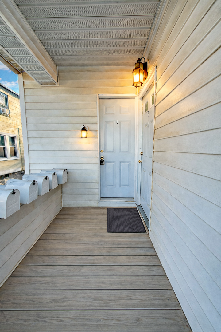 Baltimore Apartment: 1309 Linden Ave