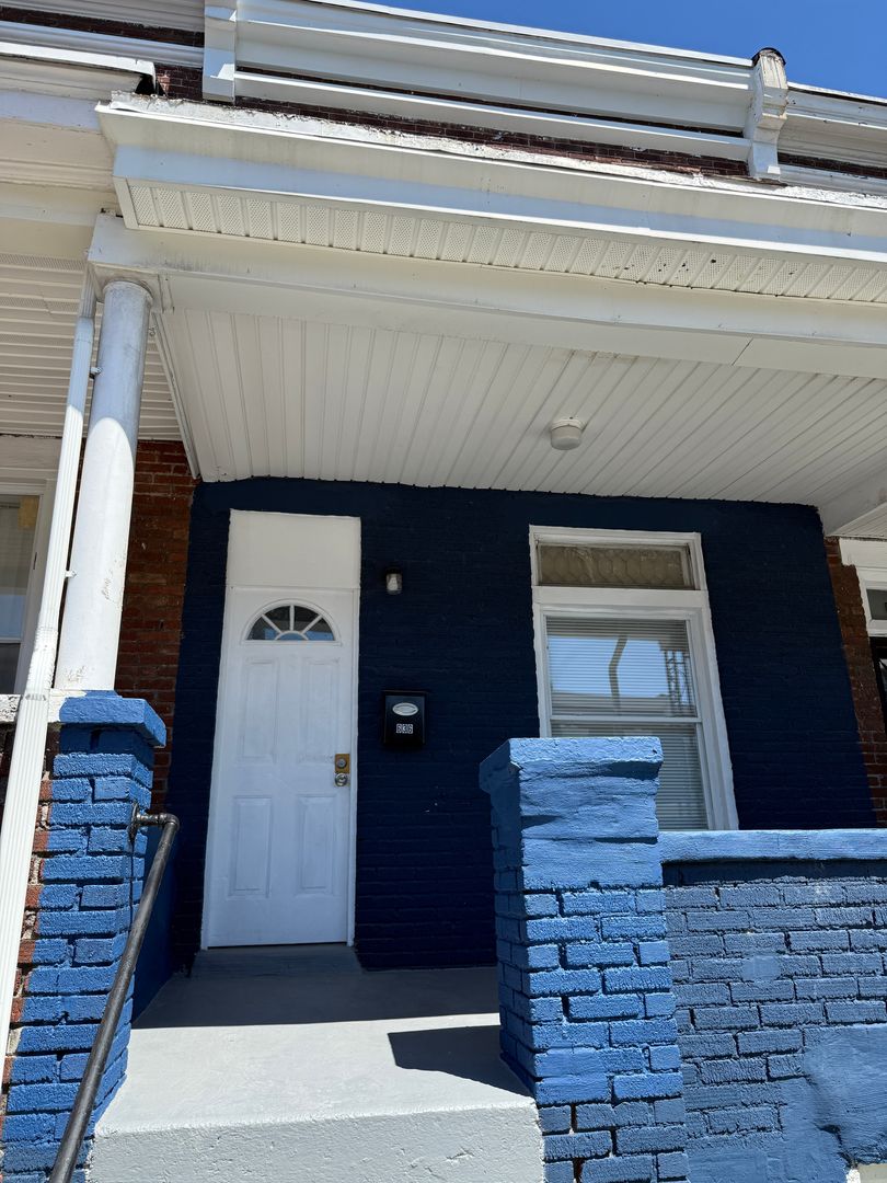 Baltimore House: 636 E 29th St