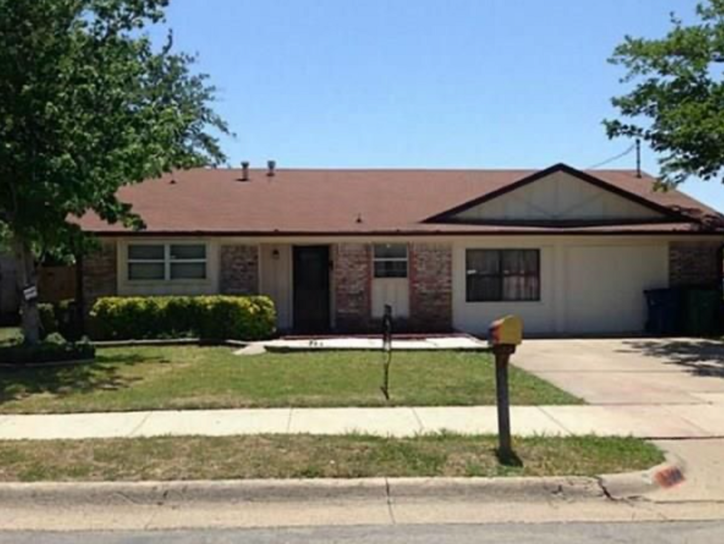 Watauga House: 6000 Lindy Lane