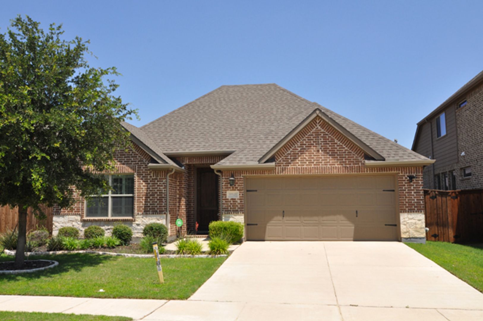 Fort Worth House: 9948 Haversham Drive