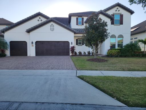 Beautiful 6 bedroom, 6.5 bath in the Parkside Community! – photo 1