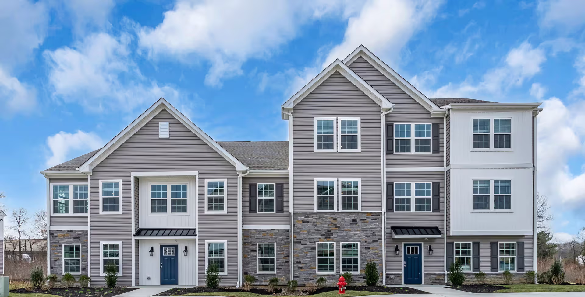 Burlington Township Apartment: 106 Whaler Way