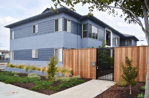 Beautiful Renovated Studio - Walk to LMU! – photo 1