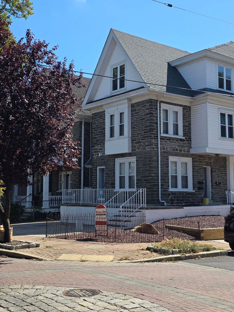 Wilmington Apartment: 420 West 22nd Street